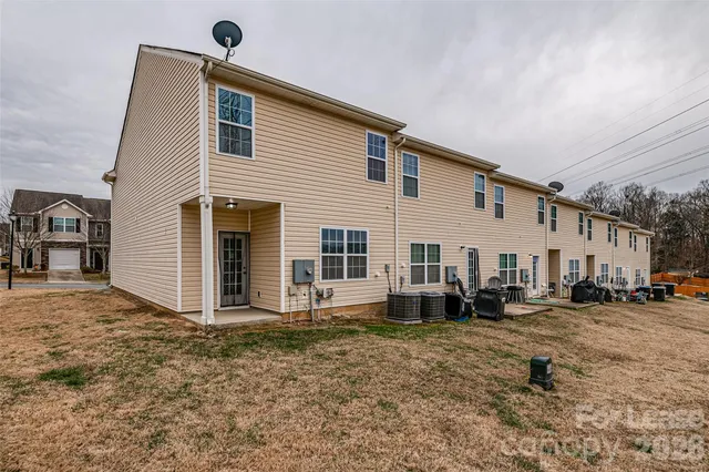 $1,750 | 7627 Galvin Street, Charlotte, NC 28215