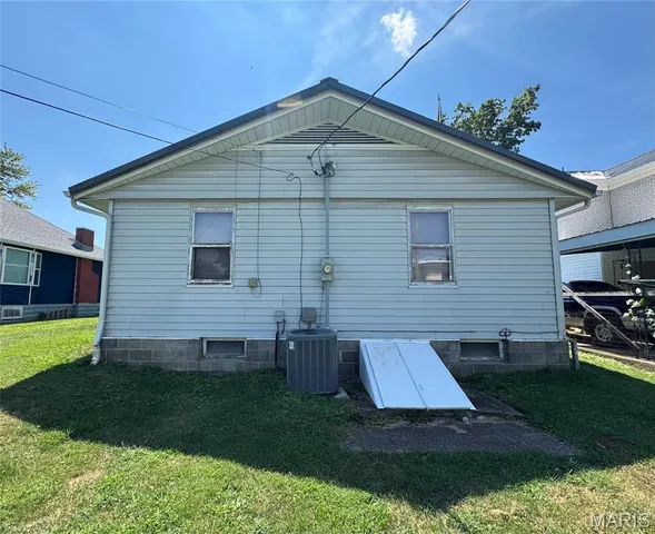 $143,000 | 206 East Church Street, Palmyra, MO 63461