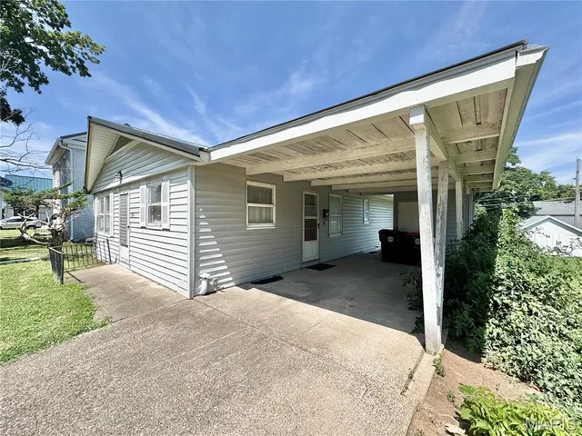 $143,000 | 206 East Church Street, Palmyra, MO 63461