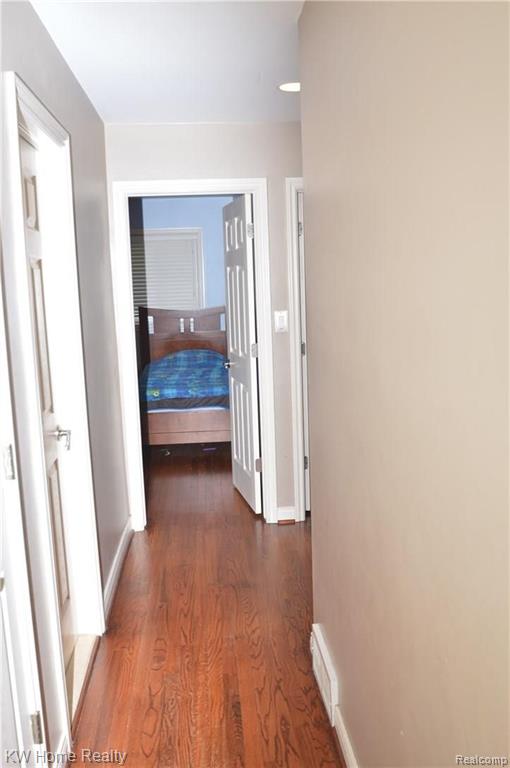 28163 Peppermill Road Farmington Hills, MI 48331 - Photo 15 of 31
