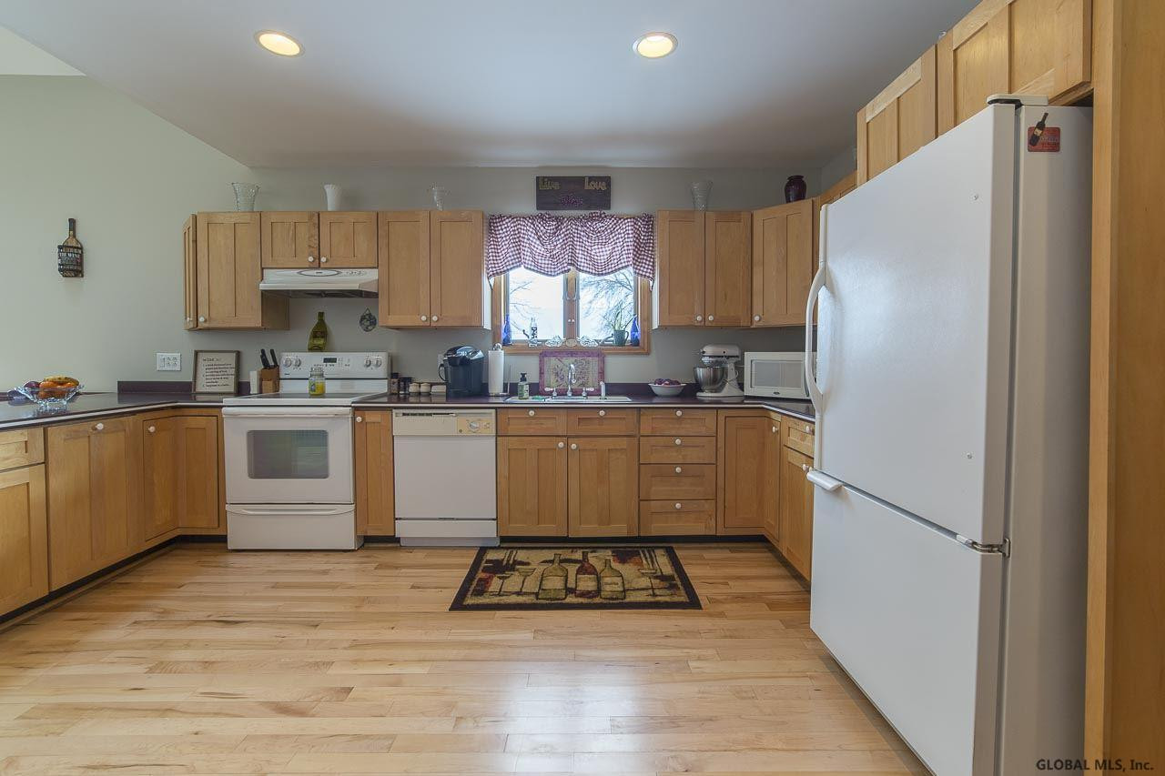 530 Sager Road Florida, NY 12010 - Photo 4 of 25 Photo 4