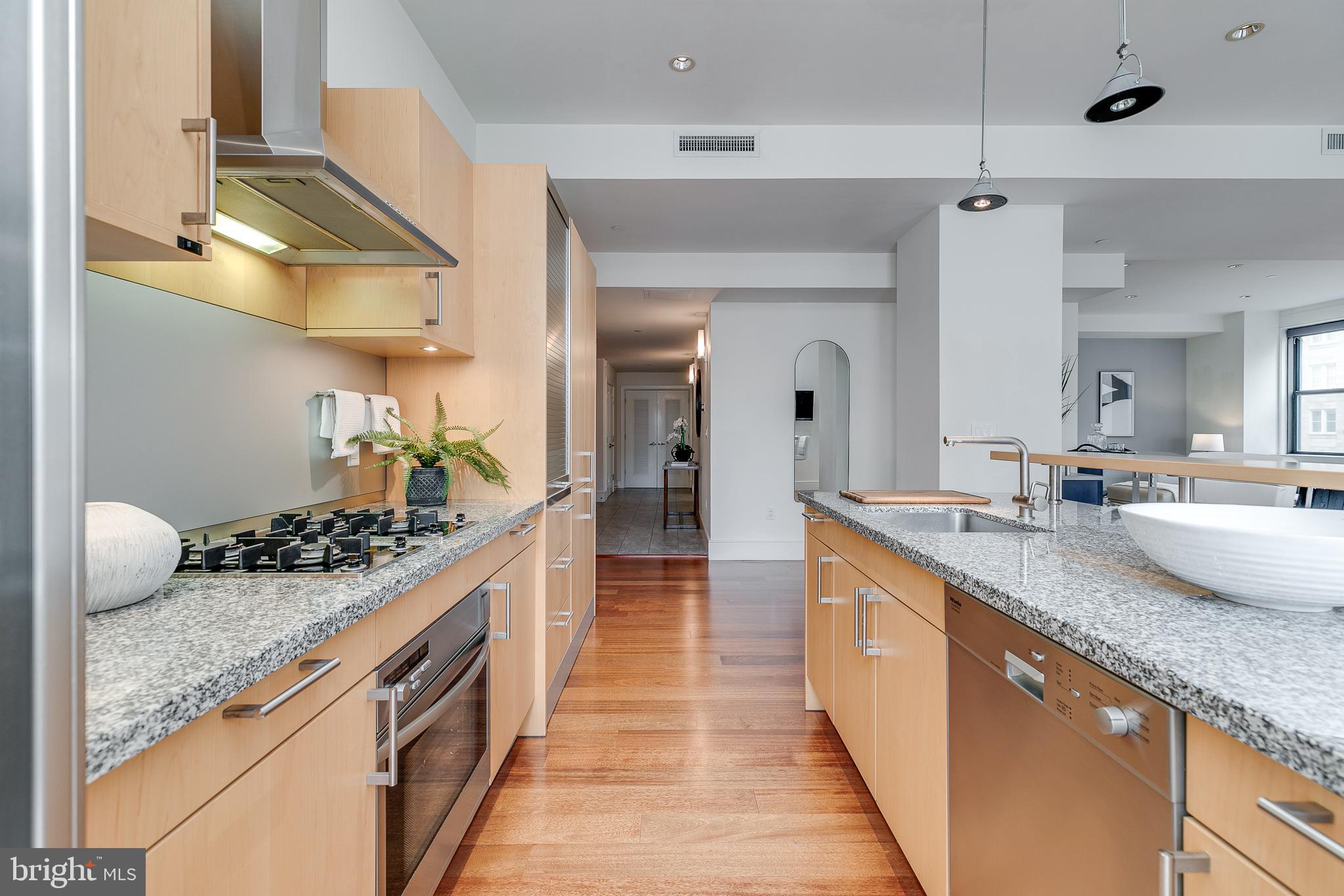 1515 Locust Street, Unit 500 Philadelphia, PA 19102 - Photo 1 of 1