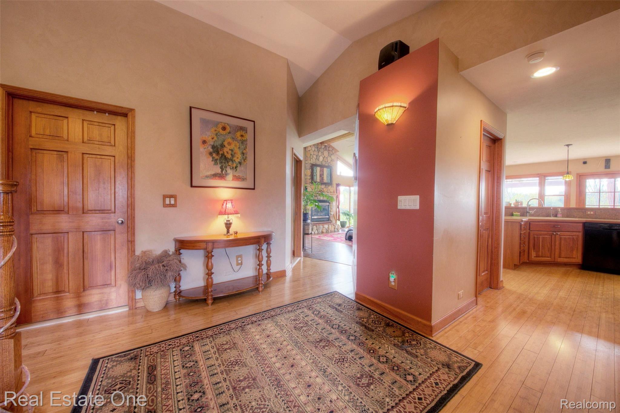 9742 Clyde Road Fenton, MI 48430 - Photo 20 of 54 930A5066_7_8.jpg