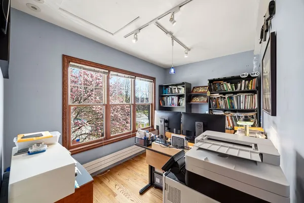 $1,400,000 | 6883 West Hobart Avenue, Chicago, IL 60631