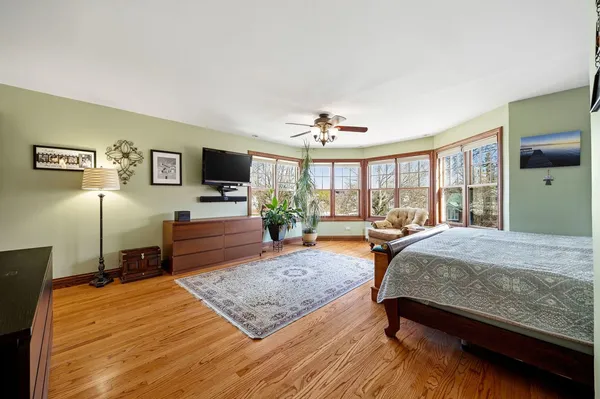 $1,400,000 | 6883 West Hobart Avenue, Chicago, IL 60631