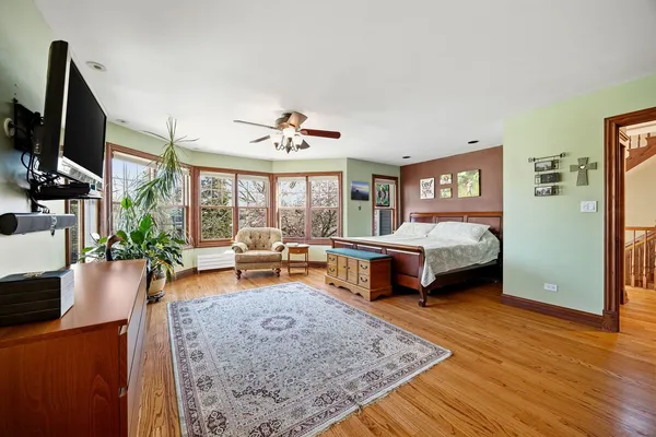 $1,400,000 | 6883 West Hobart Avenue, Chicago, IL 60631