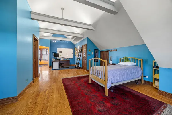 $1,400,000 | 6883 West Hobart Avenue, Chicago, IL 60631