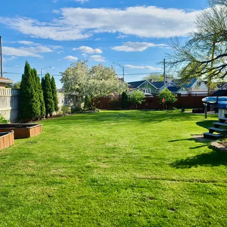 $1,400,000 | 6883 West Hobart Avenue, Chicago, IL 60631