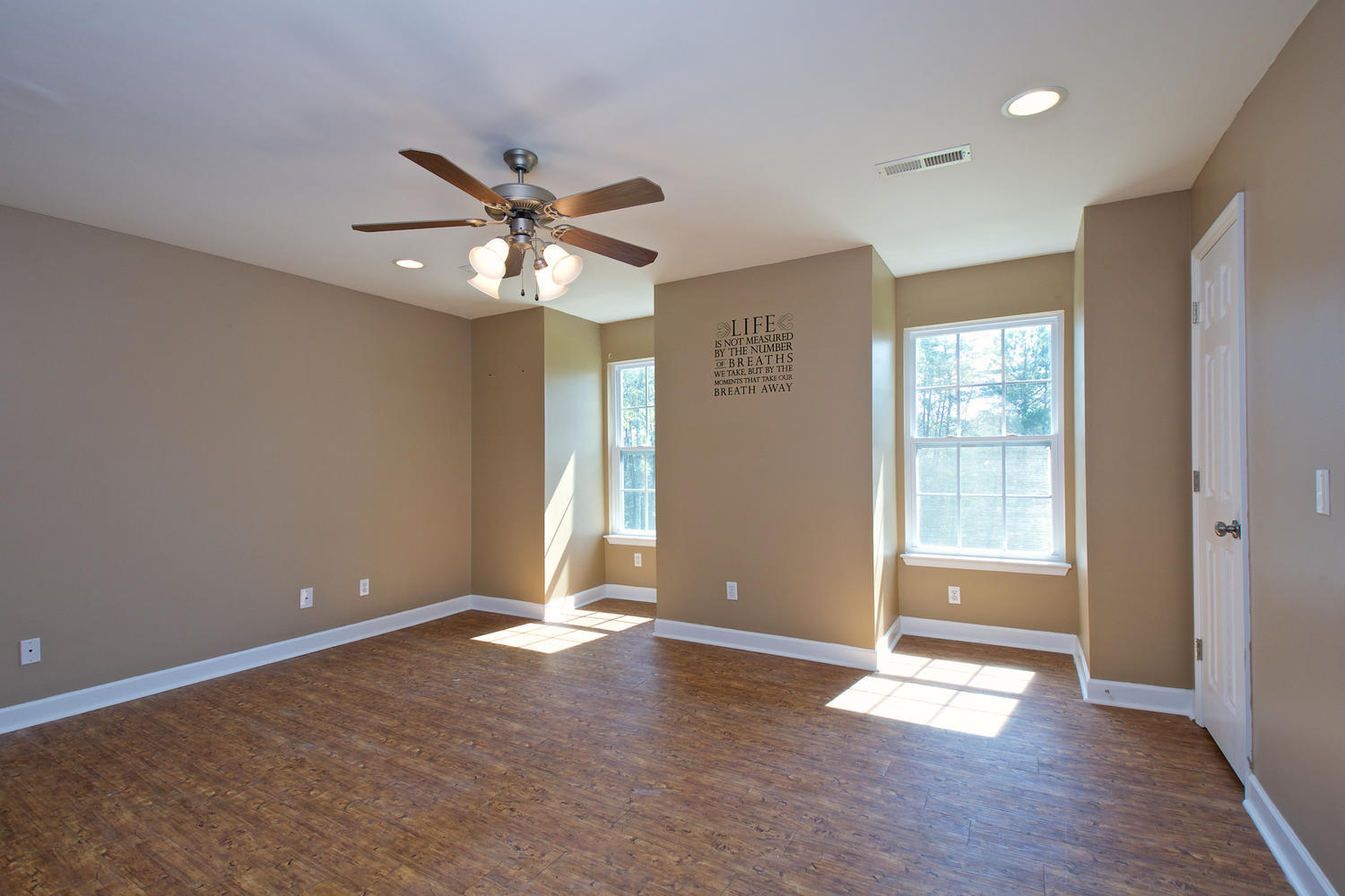 7421 Sutton Road Ooltewah, TN 37363 - Photo 15 of 36 7421 Sutton Rd Ooltewah TN-large-031-34-