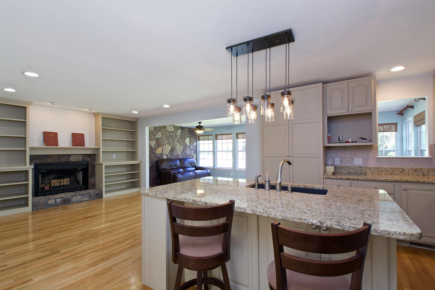 7421 Sutton Road Ooltewah, TN 37363 - Photo 5 of 36 7421 Sutton Rd Ooltewah TN-large-021-12-