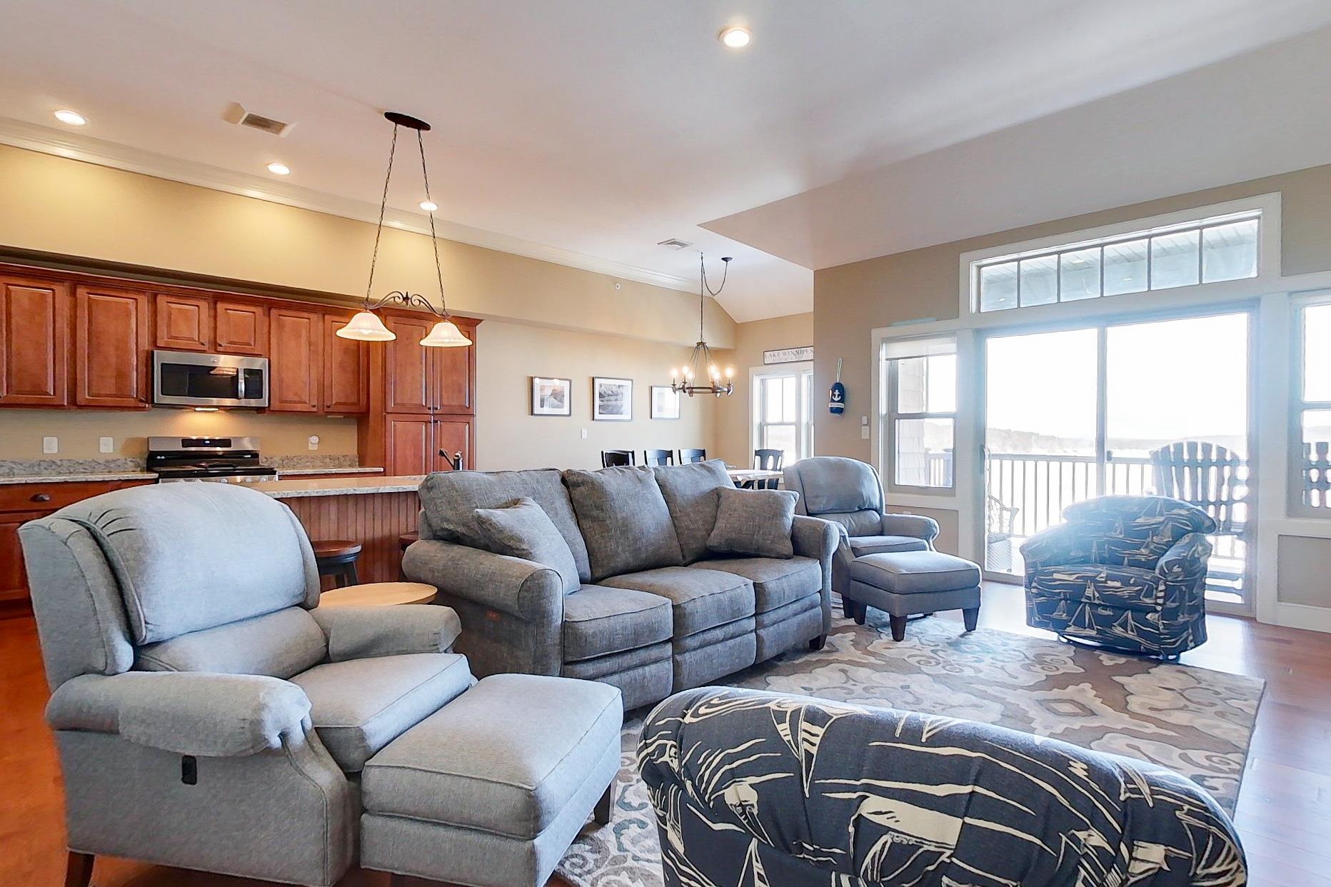 616 Scenic Road, Unit 404 Laconia, NH 03246 - Photo 12 of 36