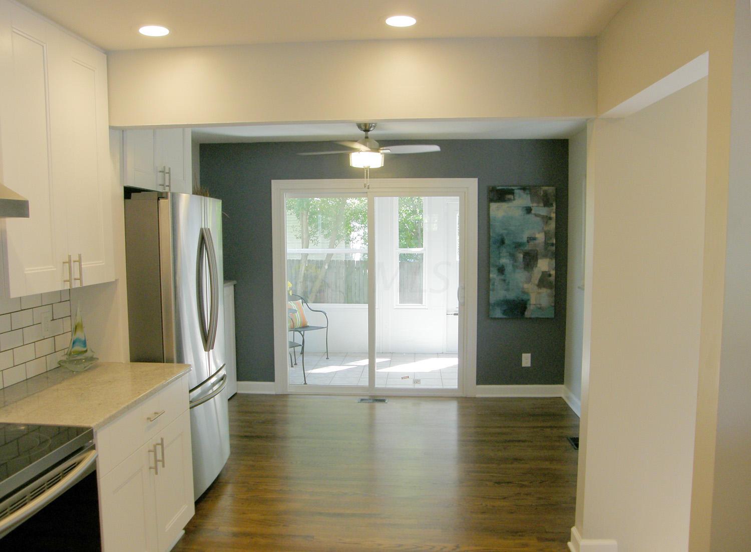2721 Edgevale Road Columbus, OH 43221 - Photo 6 of 33
