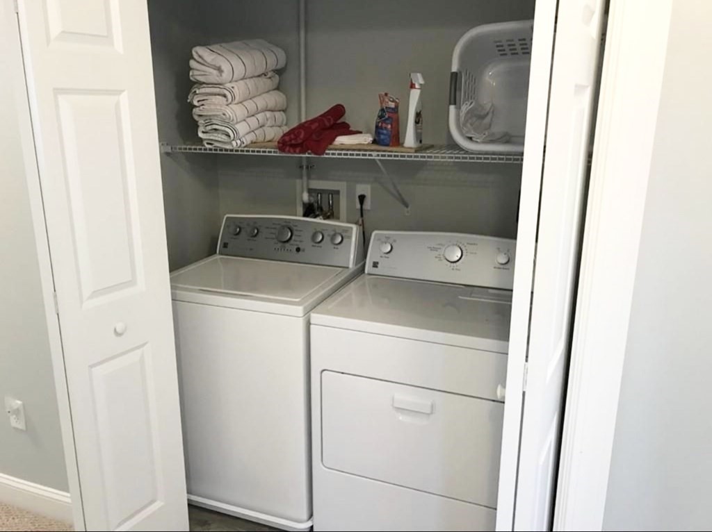 15 10th Avenue Scituate, MA 02066 - Photo 18 of 21 a utility room with dryer and washer