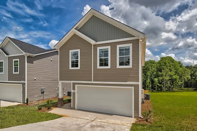 $252,704 | 318 Silver Spur Way, Gaston, SC 29053