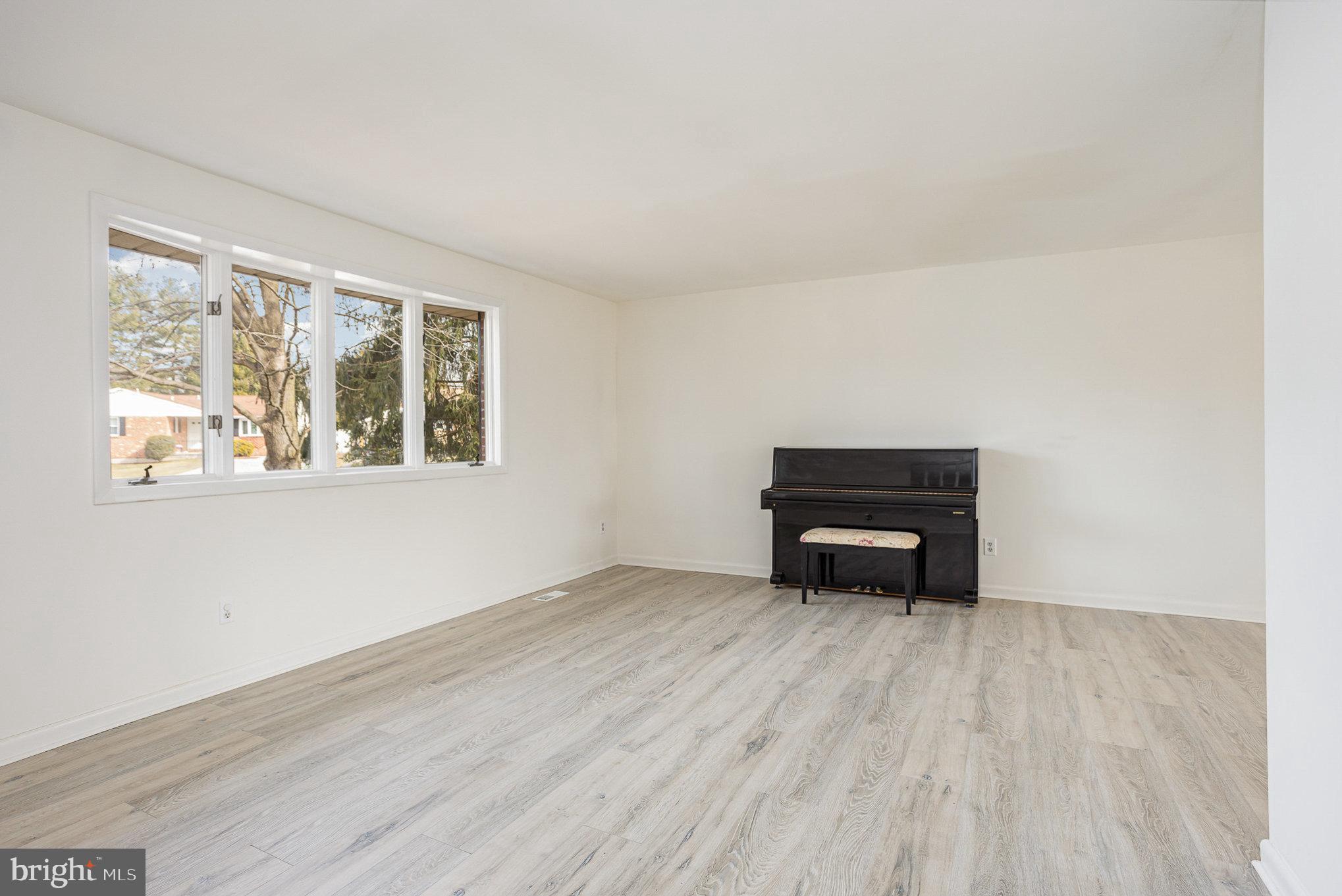 9615 Trepid Road Nottingham, MD 21236 - Photo 5 of 30