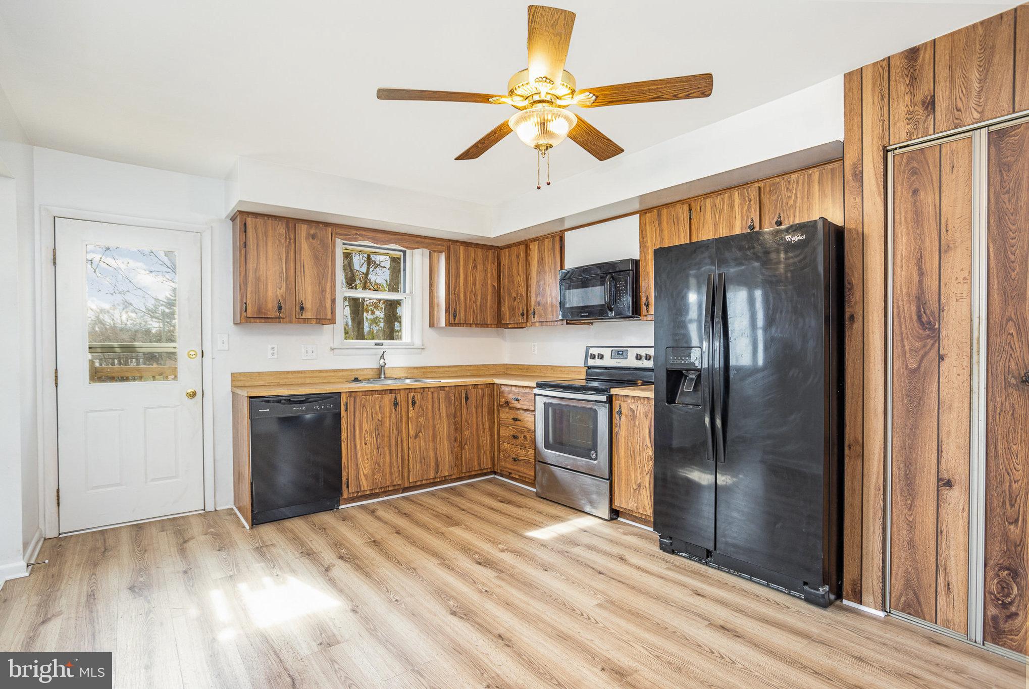 9615 Trepid Road Nottingham, MD 21236 - Photo 9 of 30