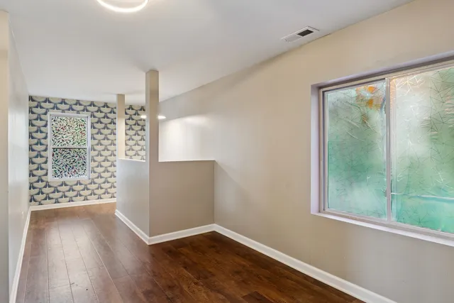 $329,000 | 25W361 Doris Avenue, Carol Stream, IL 60188