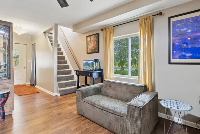 $329,000 | 25W361 Doris Avenue, Carol Stream, IL 60188