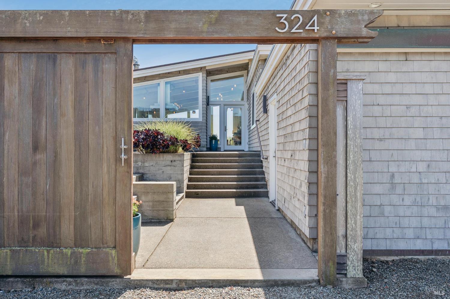 324 Seadrift Road Stinson Beach, CA 94970 - Photo 7 of 66