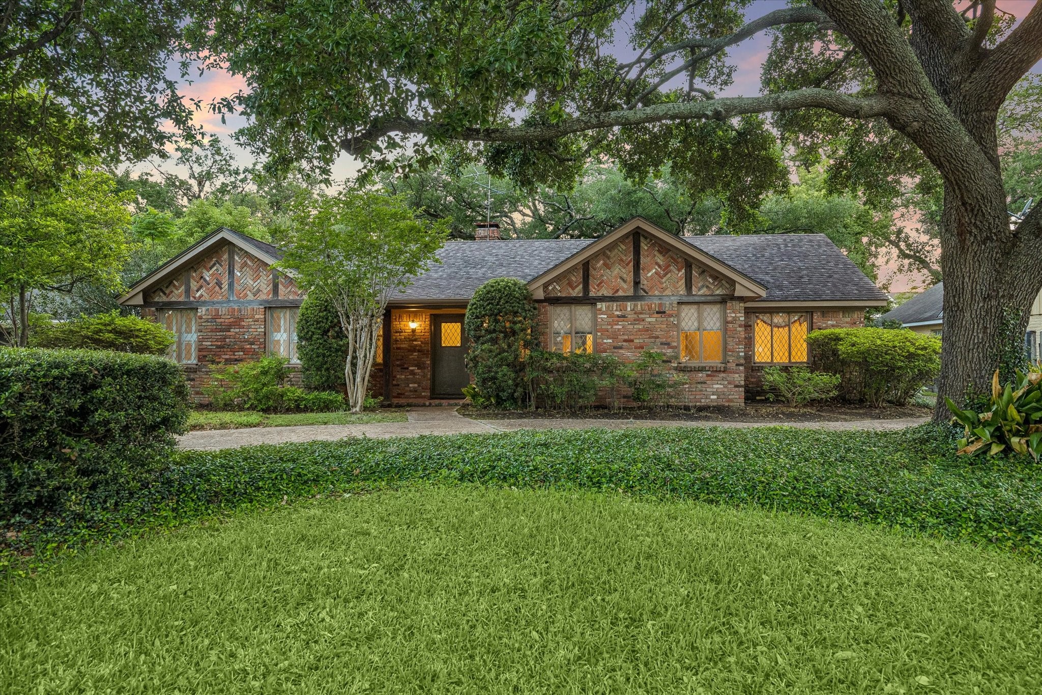 2126 Chimney Rock Road Houston, TX 77057 - Photo 1 of 30