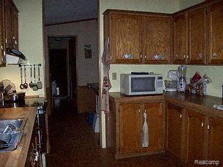 641 North Blacks Corners Road Imlay City, MI 48444 - Photo 4 of 10 Kitchen