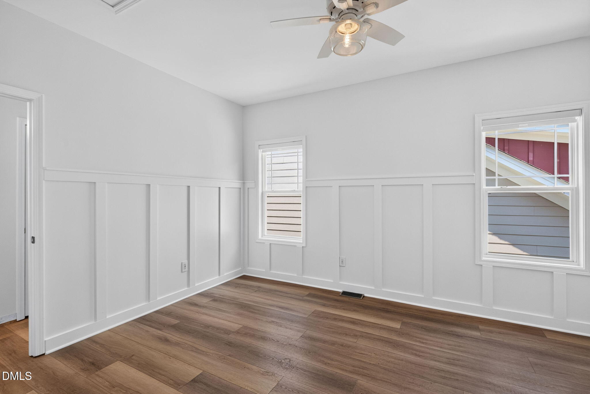5542 Wade Park Boulevard Raleigh, NC 27607 - Photo 45 of 63 72-web-or-mls-5542-wade-park-blvd