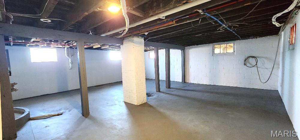 12829 Spanish Pond Road St. Louis, MO 63138 - Photo 29 of 37 Gallery Image 29
