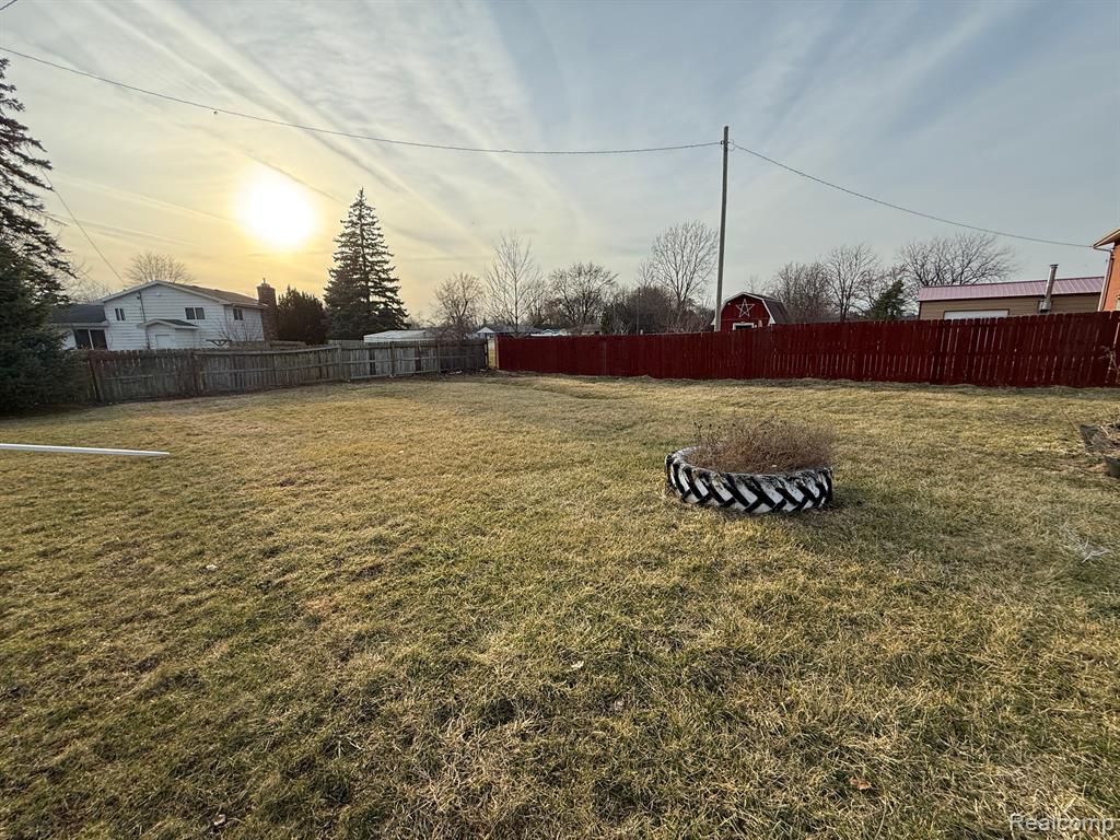 102 North Tuscola Road Bay City, MI 48708 - Photo 19 of 21