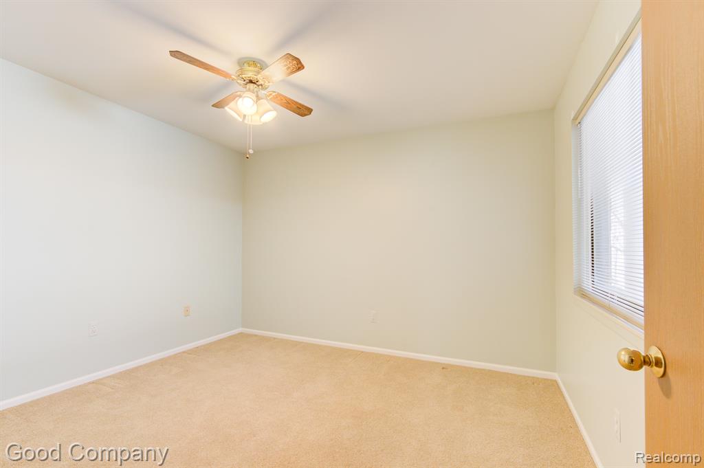 936 Wexford Way Rochester Hills, MI 48307 - Photo 22 of 40