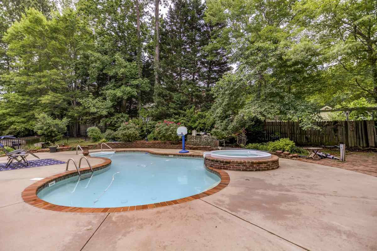 10705 Dunhill Terrace Raleigh, NC 27615 - Photo 26 of 26 Photo 27