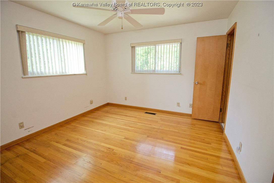 216 Forrest Road Hurricane, WV 25526 - Photo 21 of 48 Gallery Image 21