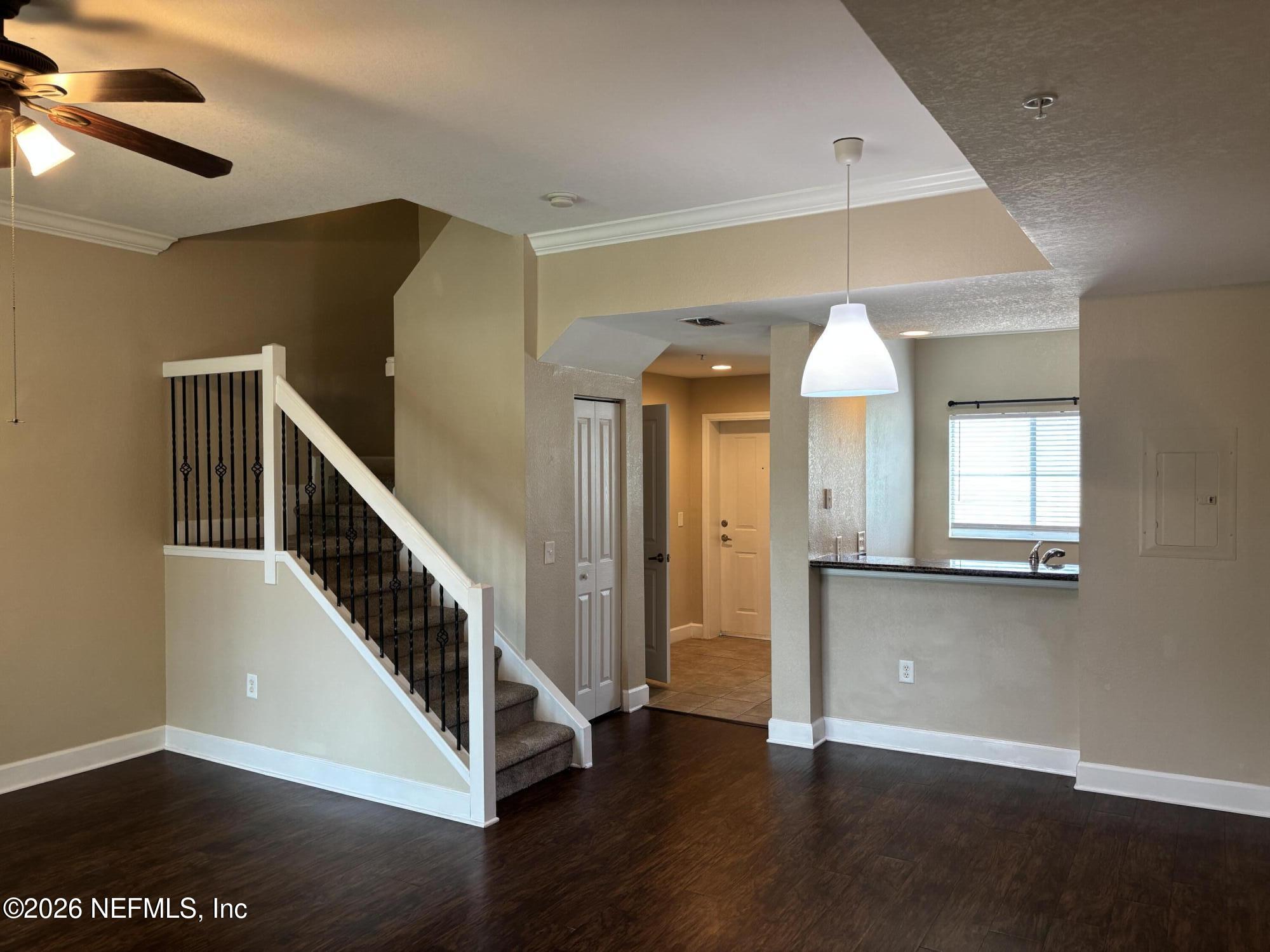9745 Touchton Road, Unit 2024 Jacksonville, FL 32246 - Photo 4 of 17 9745 Touchton #2024