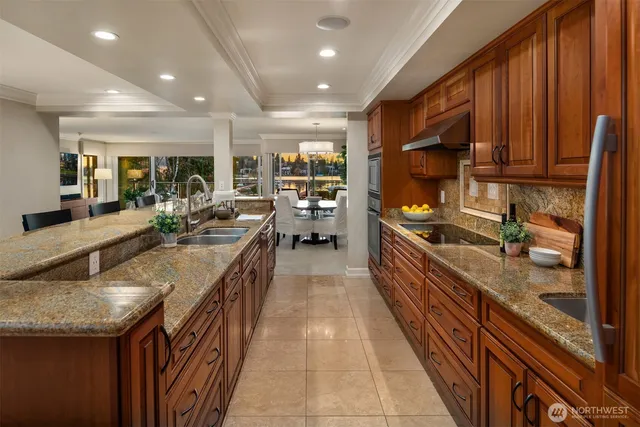 $2,498,000 | 4437 Lake Washington Boulevard Northeast, Unit 202, Kirkland, WA 98033