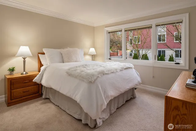 $2,498,000 | 4437 Lake Washington Boulevard Northeast, Unit 202, Kirkland, WA 98033