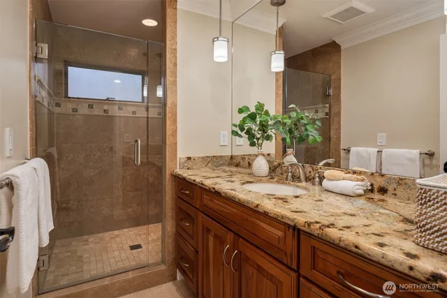 $2,498,000 | 4437 Lake Washington Boulevard Northeast, Unit 202, Kirkland, WA 98033