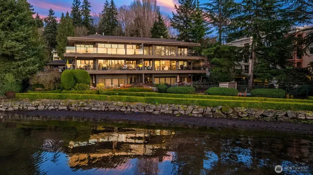 $2,498,000 | 4437 Lake Washington Boulevard Northeast, Unit 202, Kirkland, WA 98033