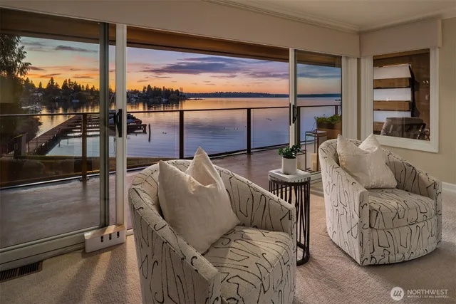 $2,498,000 | 4437 Lake Washington Boulevard Northeast, Unit 202, Kirkland, WA 98033