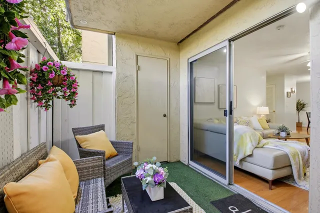 $399,980 | 259 North Capitol Avenue, Unit 102, San Jose, CA 95127