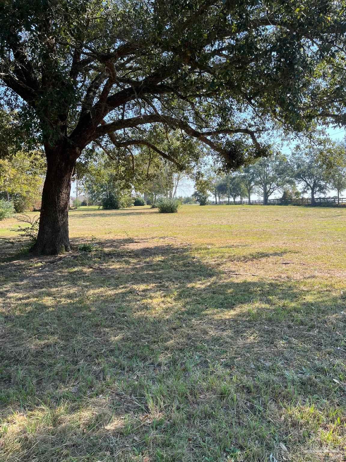 5950 Frank Reeder Road Pensacola, FL 32526 - Photo 2 of 17 Gallery Image 2