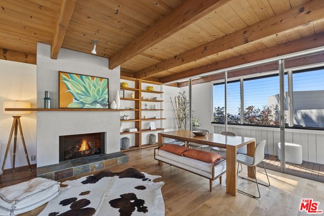 $13,000 | 9119 Thrasher Avenue, Los Angeles, CA 90069