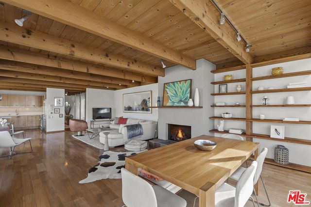 $13,000 | 9119 Thrasher Avenue, Los Angeles, CA 90069