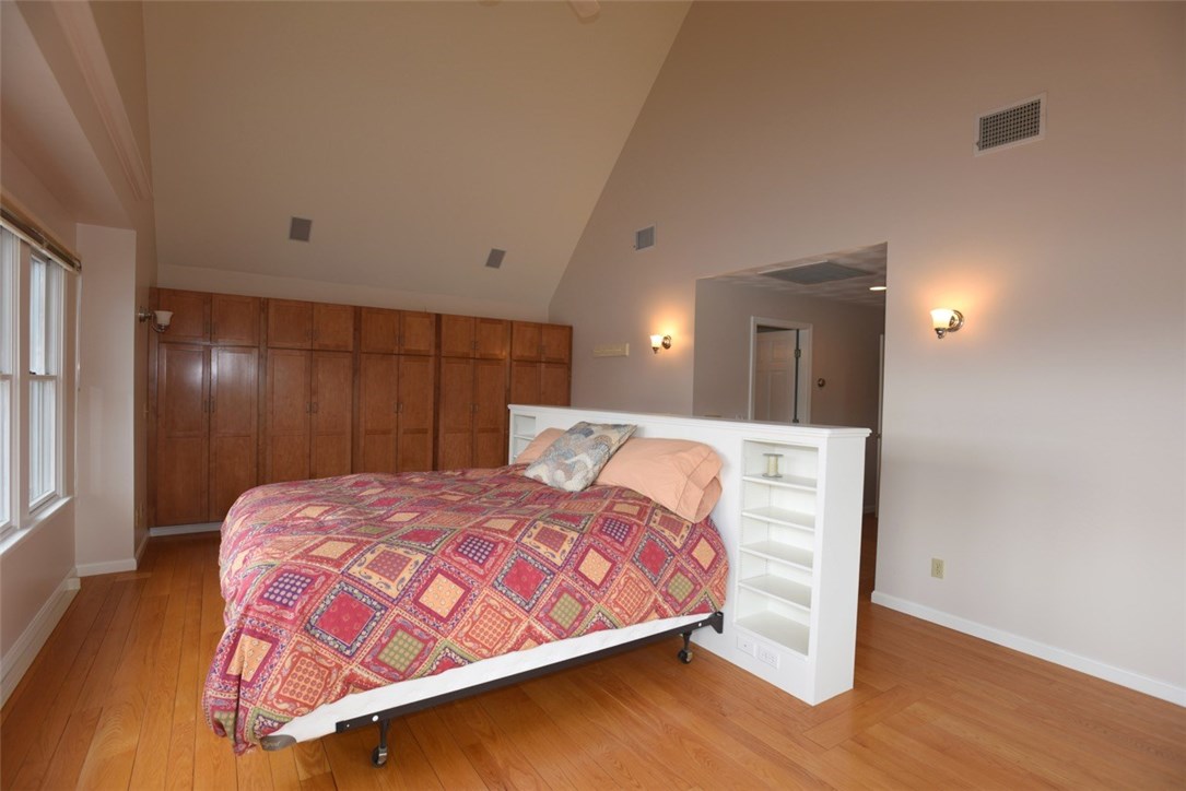 155 Conanicus Road Narragansett, RI 02882 - Photo 15 of 22