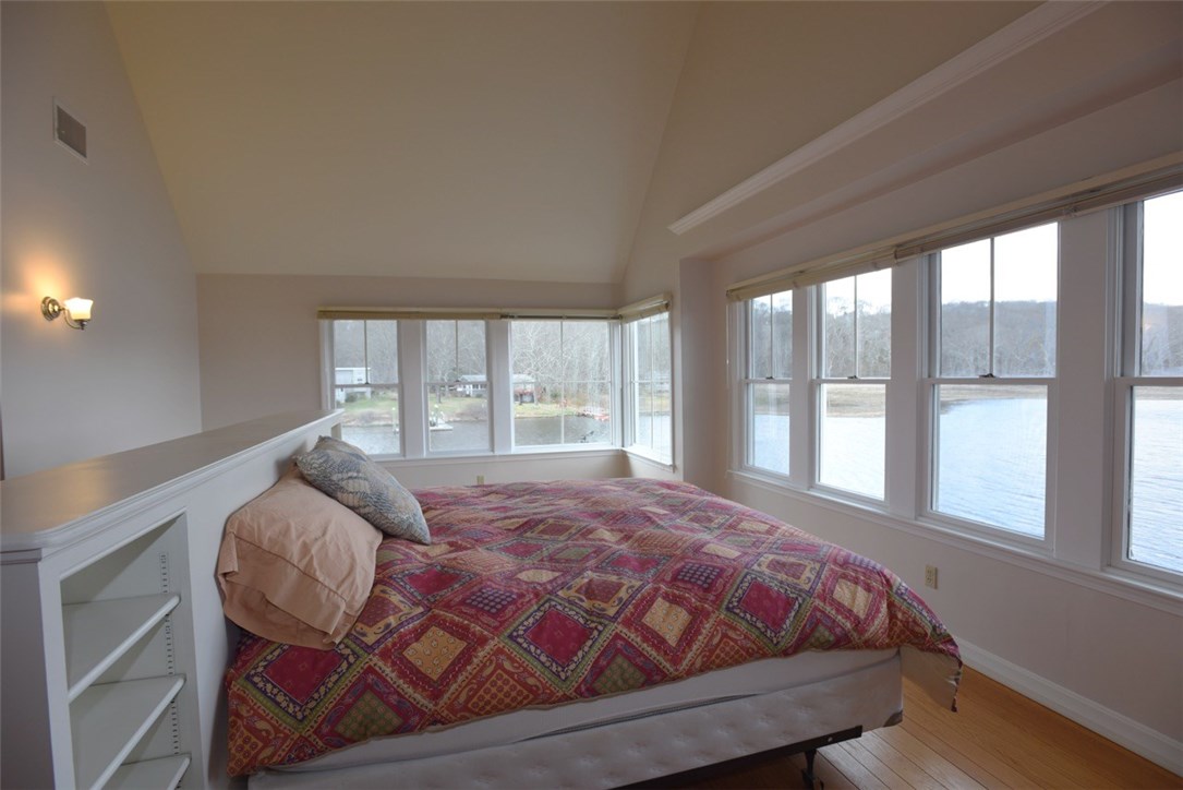 155 Conanicus Road Narragansett, RI 02882 - Photo 16 of 22