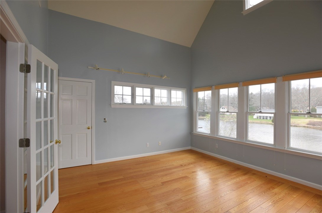 155 Conanicus Road Narragansett, RI 02882 - Photo 20 of 22