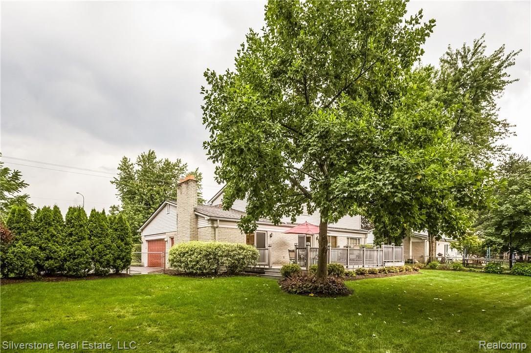2091 West Wattles Road Troy, MI 48098 - Photo 46 of 52 047-4589598-large.jpg