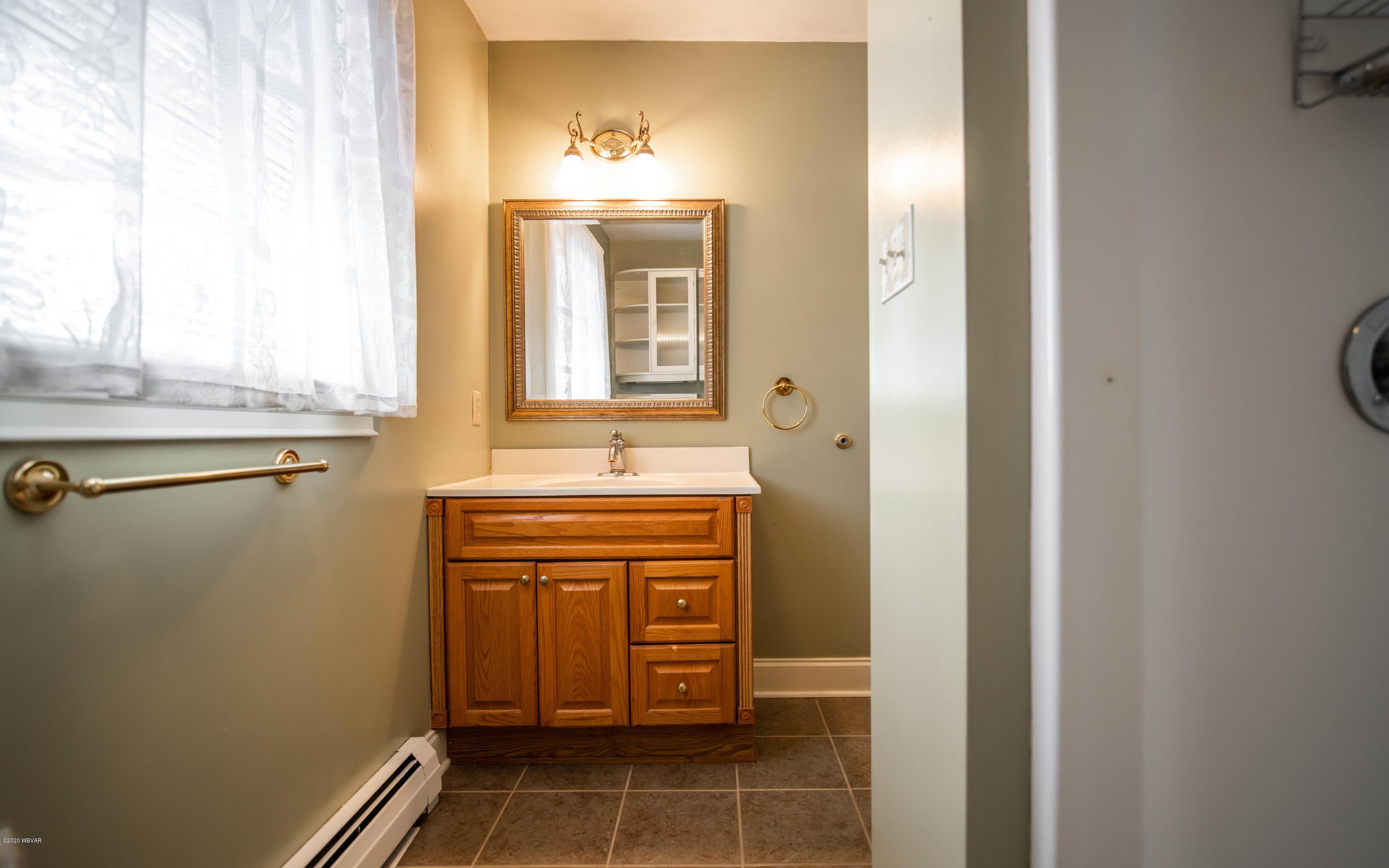 744 Grammer Road Williamsport, PA 17701 - Photo 61 of 69 Guest House Bathroom