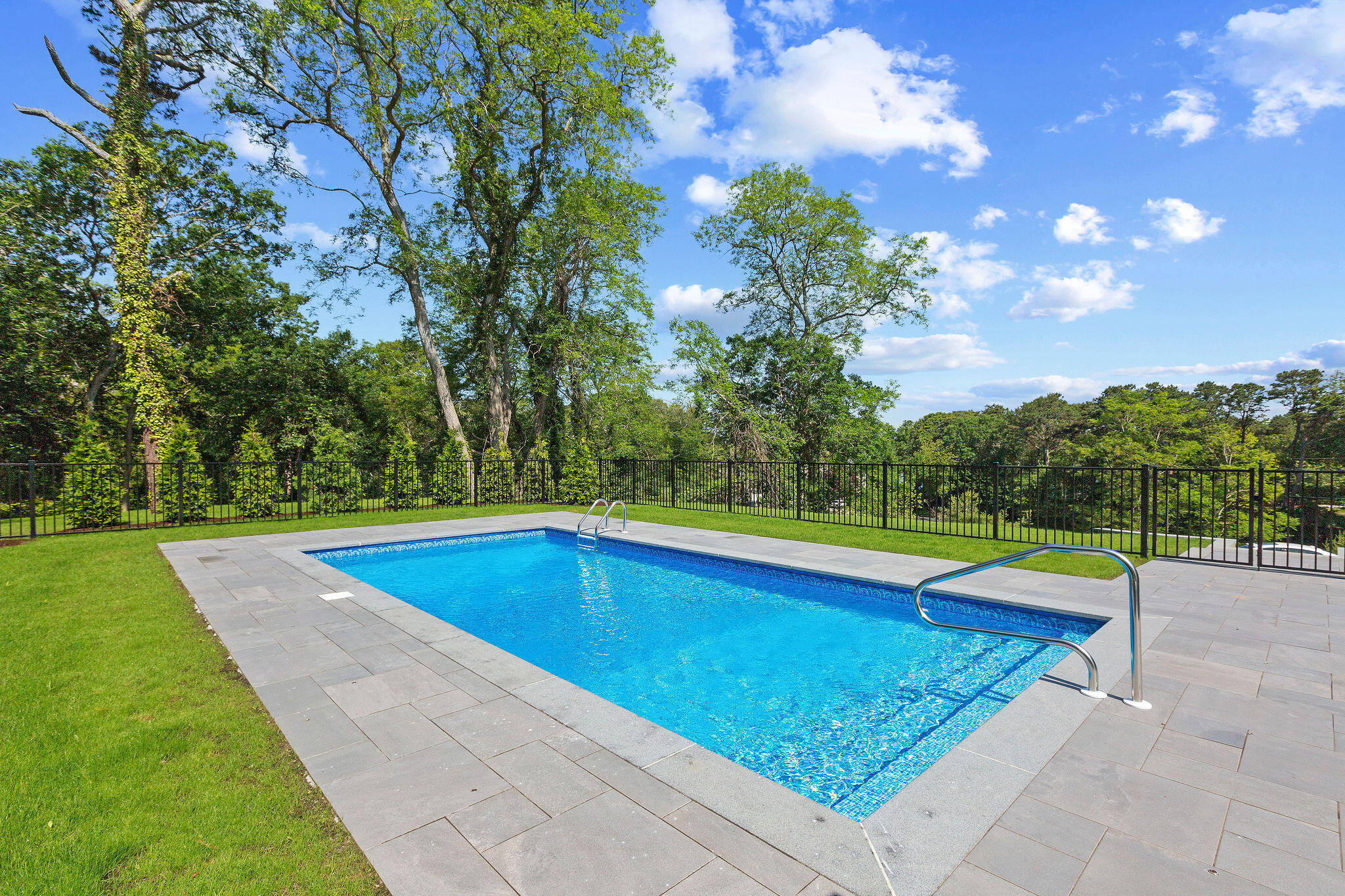 136 Monument Road Orleans, MA 02653 - Photo 25 of 97 136MonumentRd-25