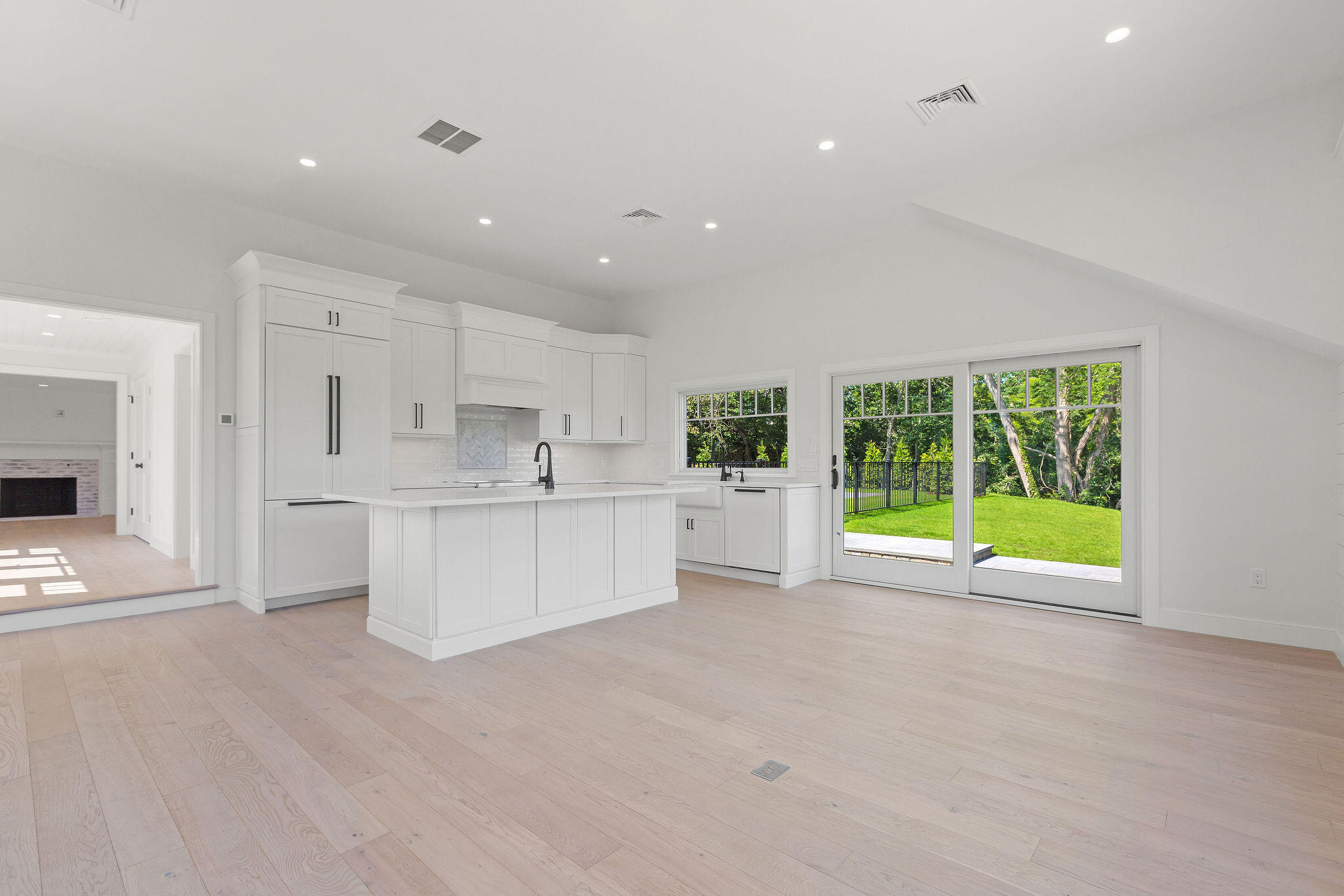 136 Monument Road Orleans, MA 02653 - Photo 38 of 97 136MonumentRd-35