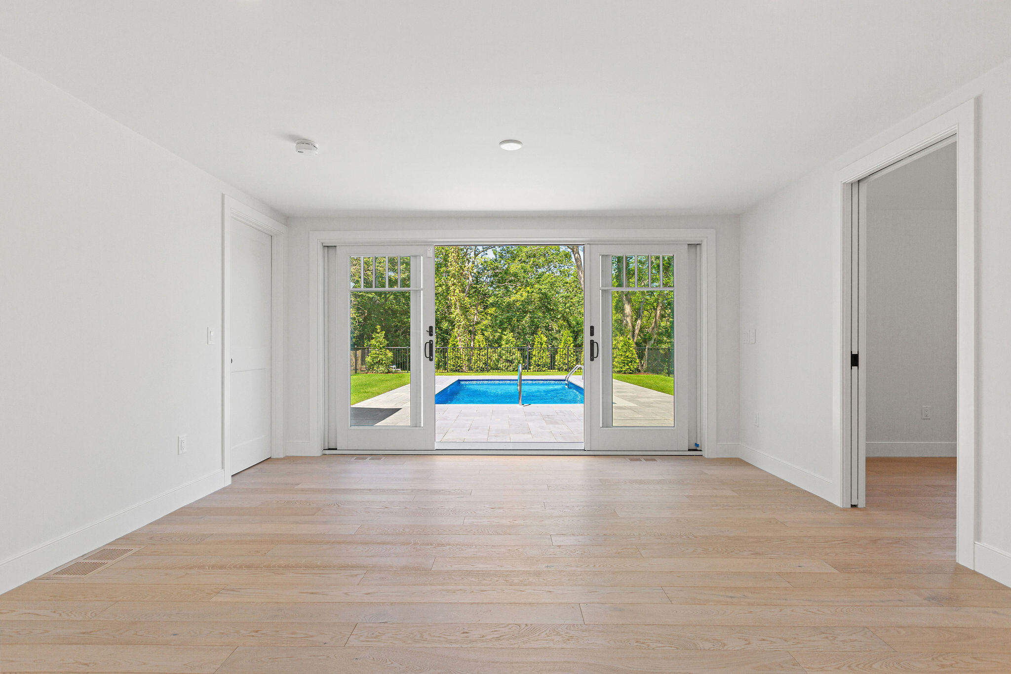 136 Monument Road Orleans, MA 02653 - Photo 51 of 97 136MonumentRd-47