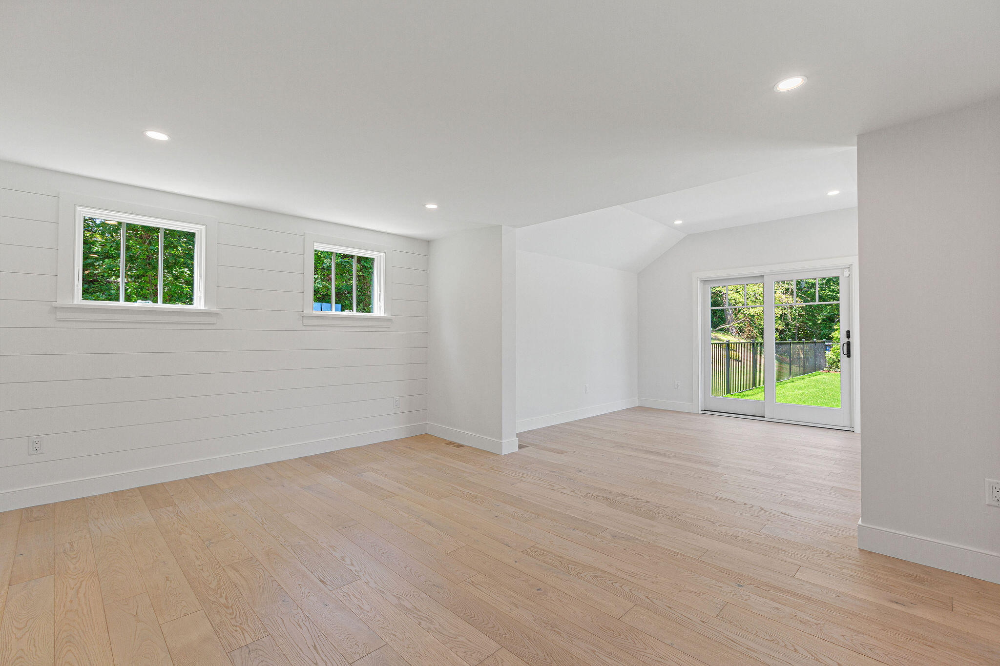 136 Monument Road Orleans, MA 02653 - Photo 56 of 97 136MonumentRd-53